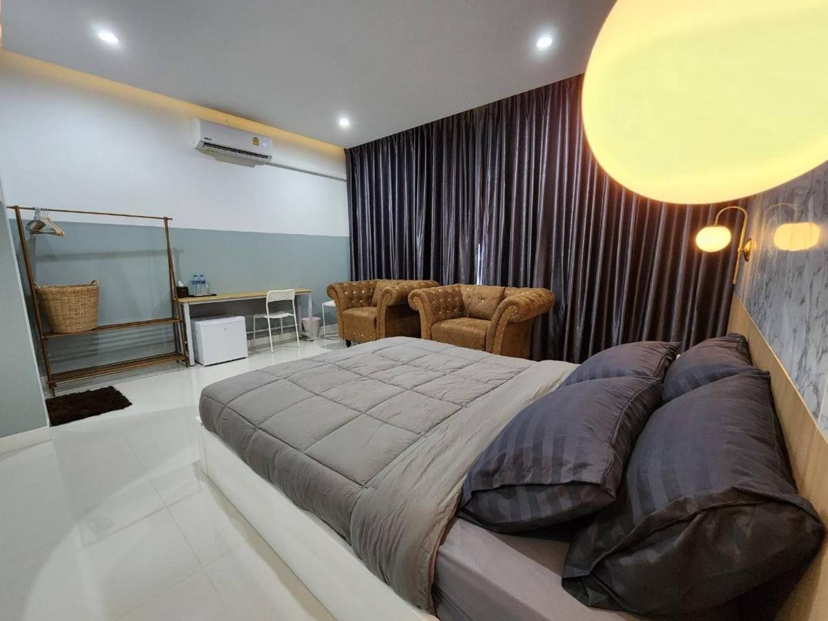 Готель Pphouse Boutique House Phuket Town Ban Bang Khu  Екстер'єр фото