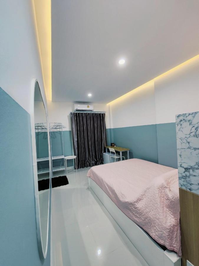 Готель Pphouse Boutique House Phuket Town Ban Bang Khu  Екстер'єр фото