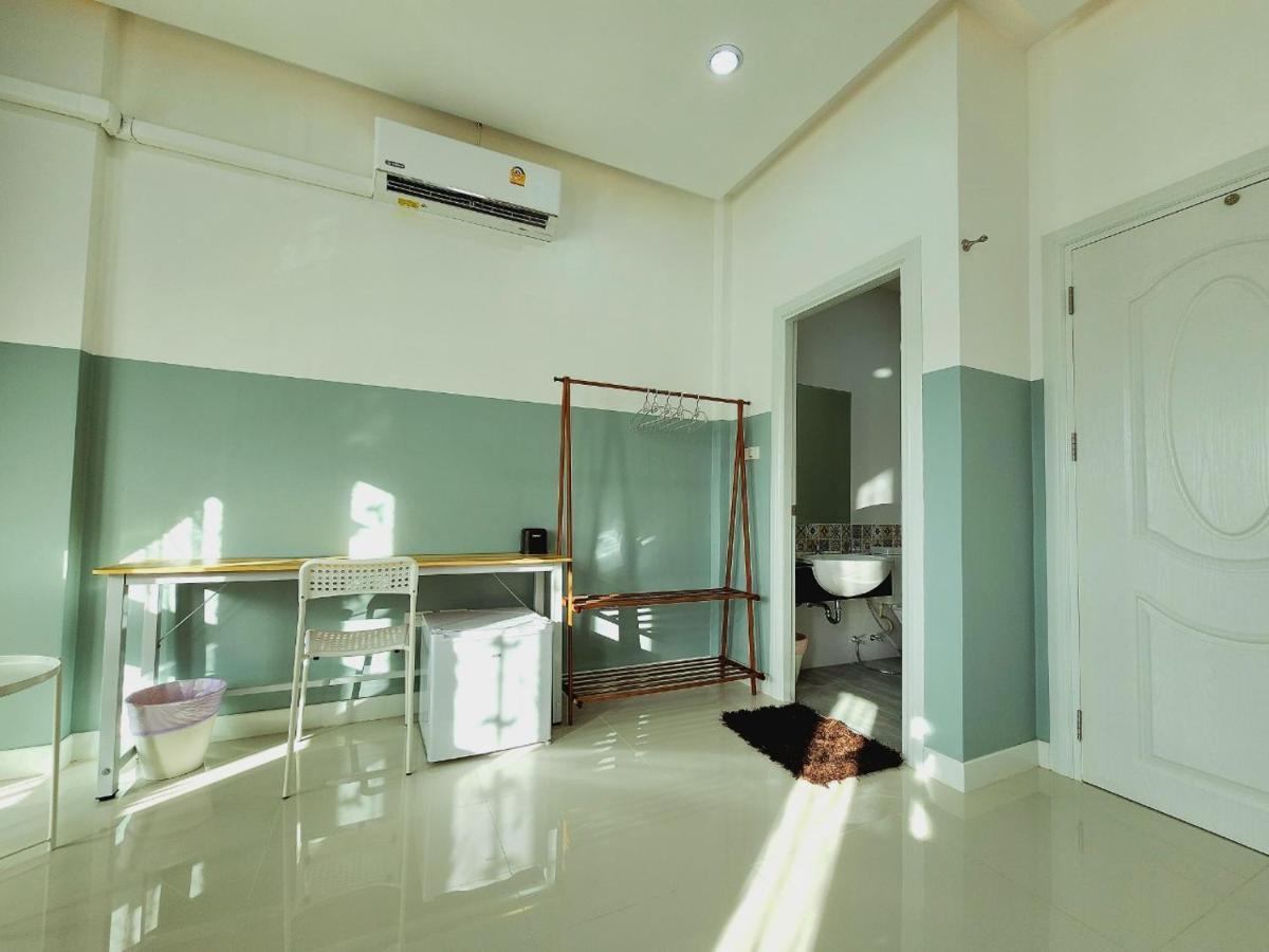 Готель Pphouse Boutique House Phuket Town Ban Bang Khu  Екстер'єр фото