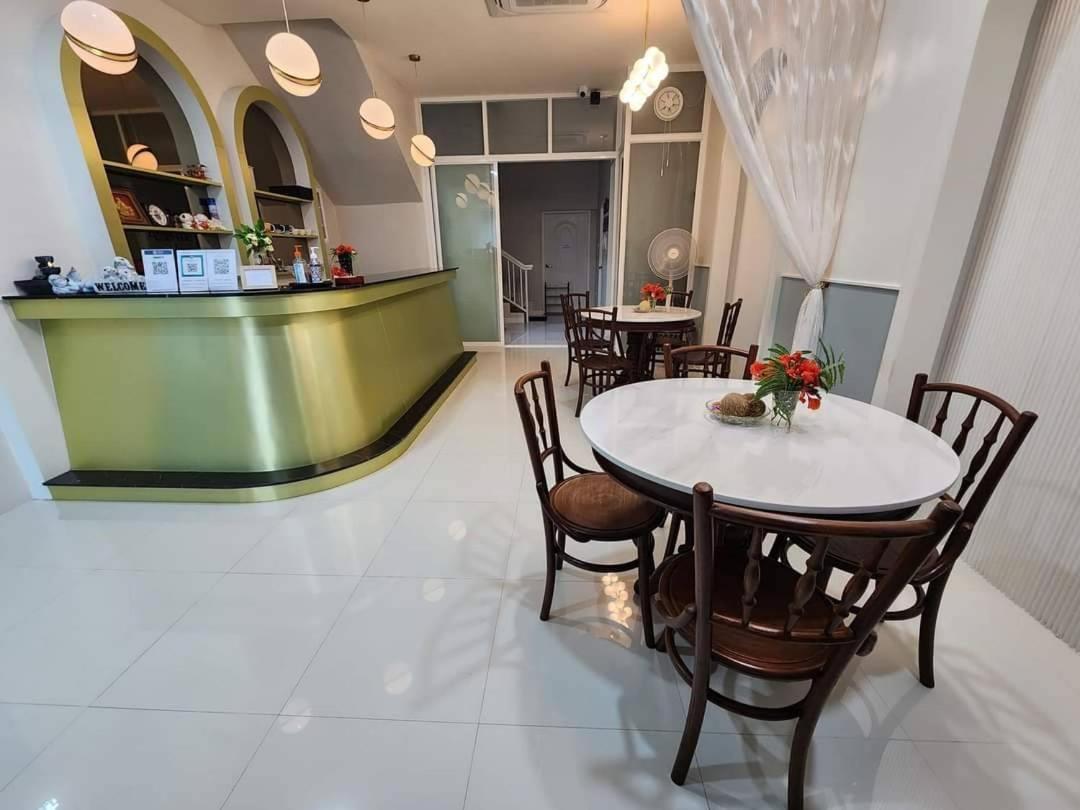 Готель Pphouse Boutique House Phuket Town Ban Bang Khu  Екстер'єр фото